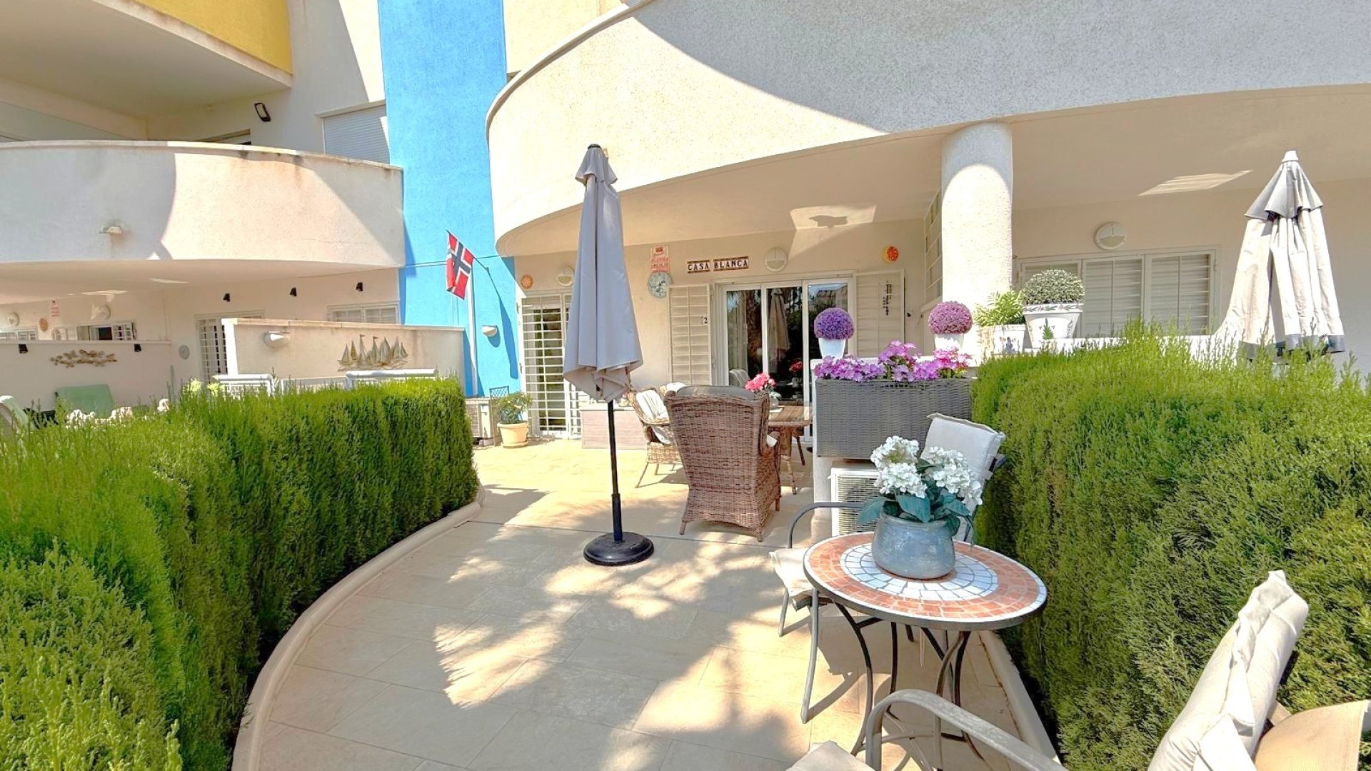 Resale - Apartments -
Orihuela Costa - Villamartín