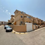 Resale - Apartments -
Orihuela Costa - Villamartín