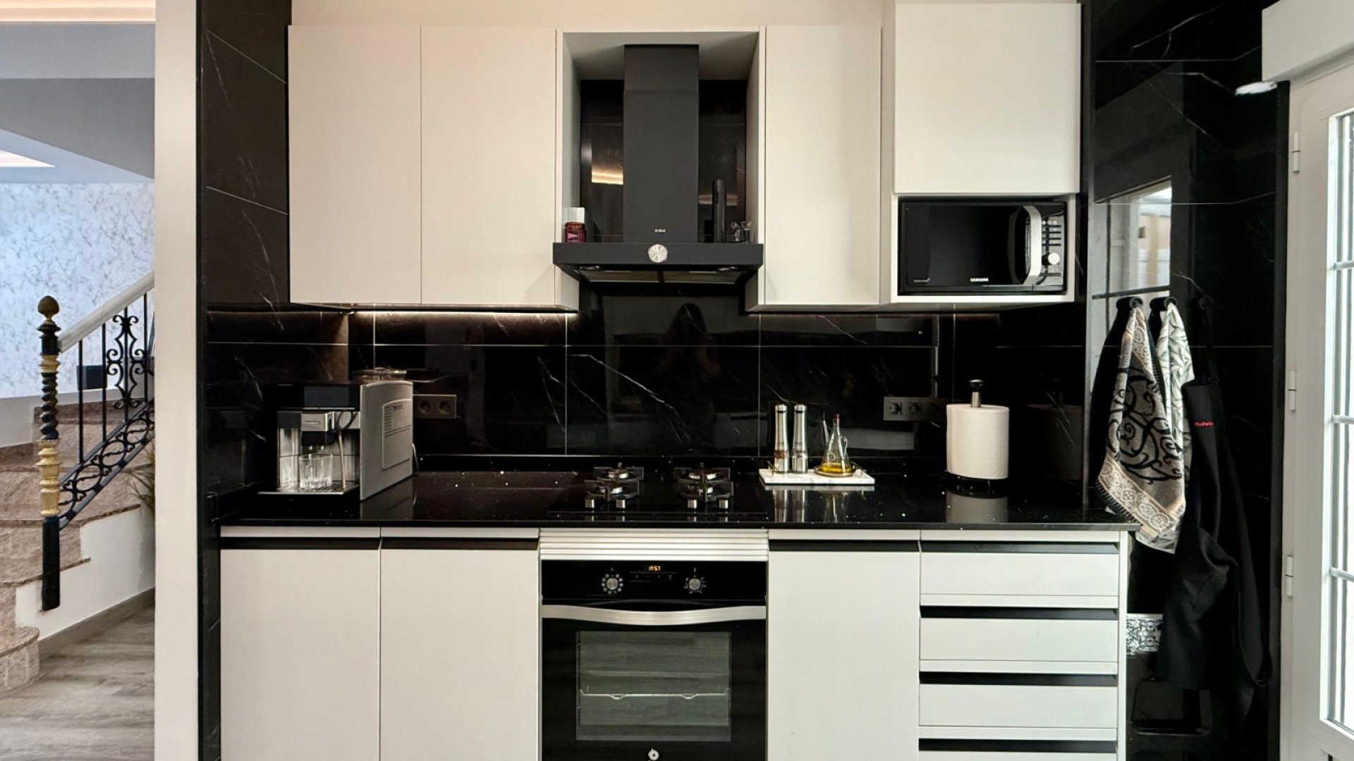 Resale - Apartments -
Orihuela Costa - Villamartín