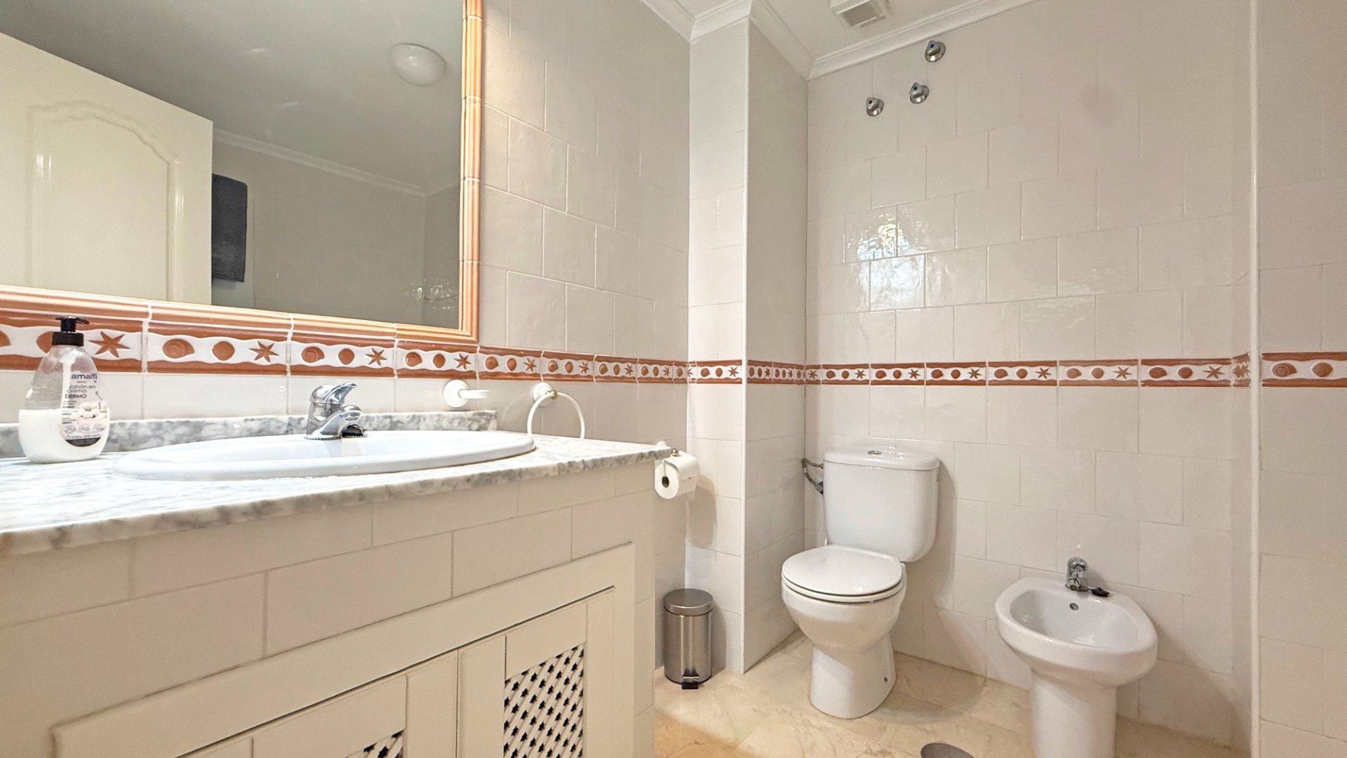 Resale - Apartments -
Orihuela Costa - Villamartín