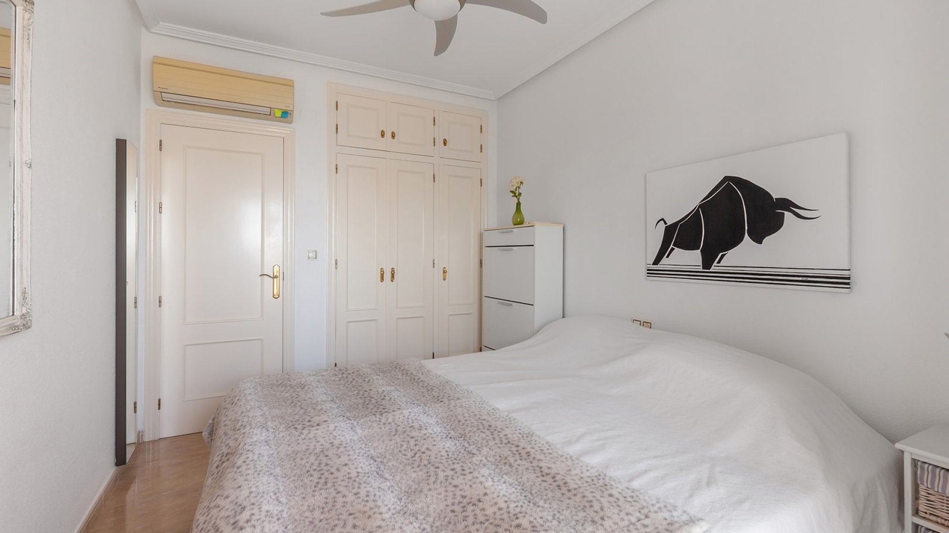 Resale - Apartments -
Orihuela Costa - Villamartín