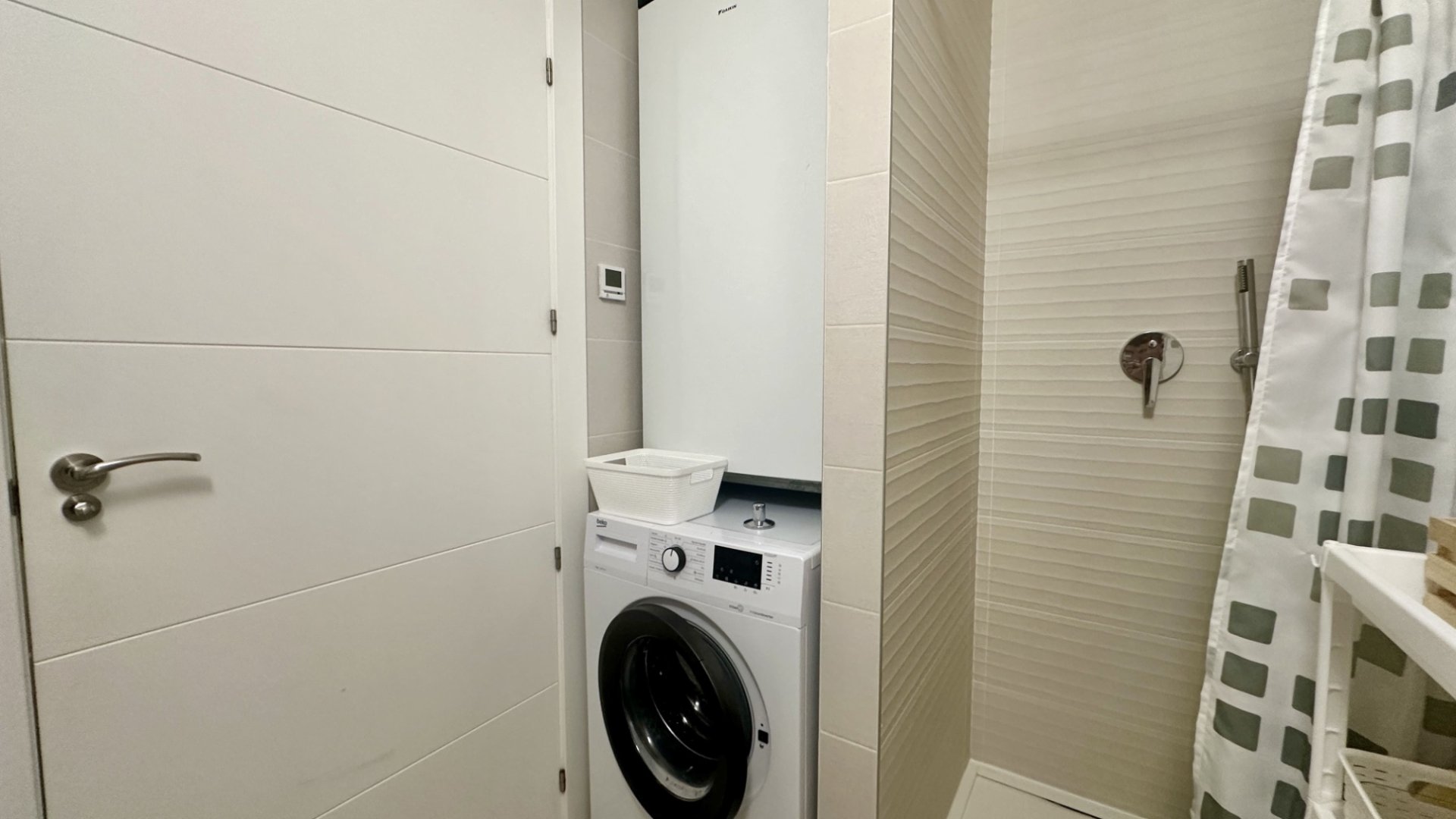 Resale - Apartments -
Orihuela Costa - Villamartín