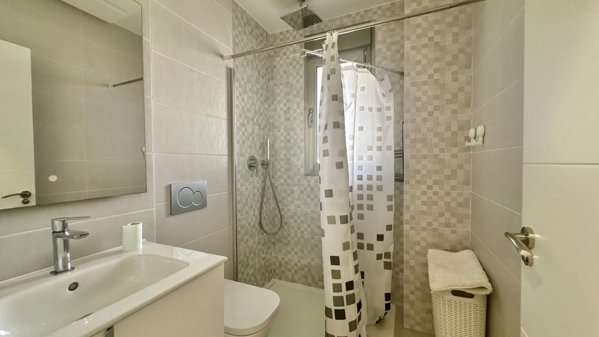 Resale - Apartments -
Orihuela Costa - Villamartín