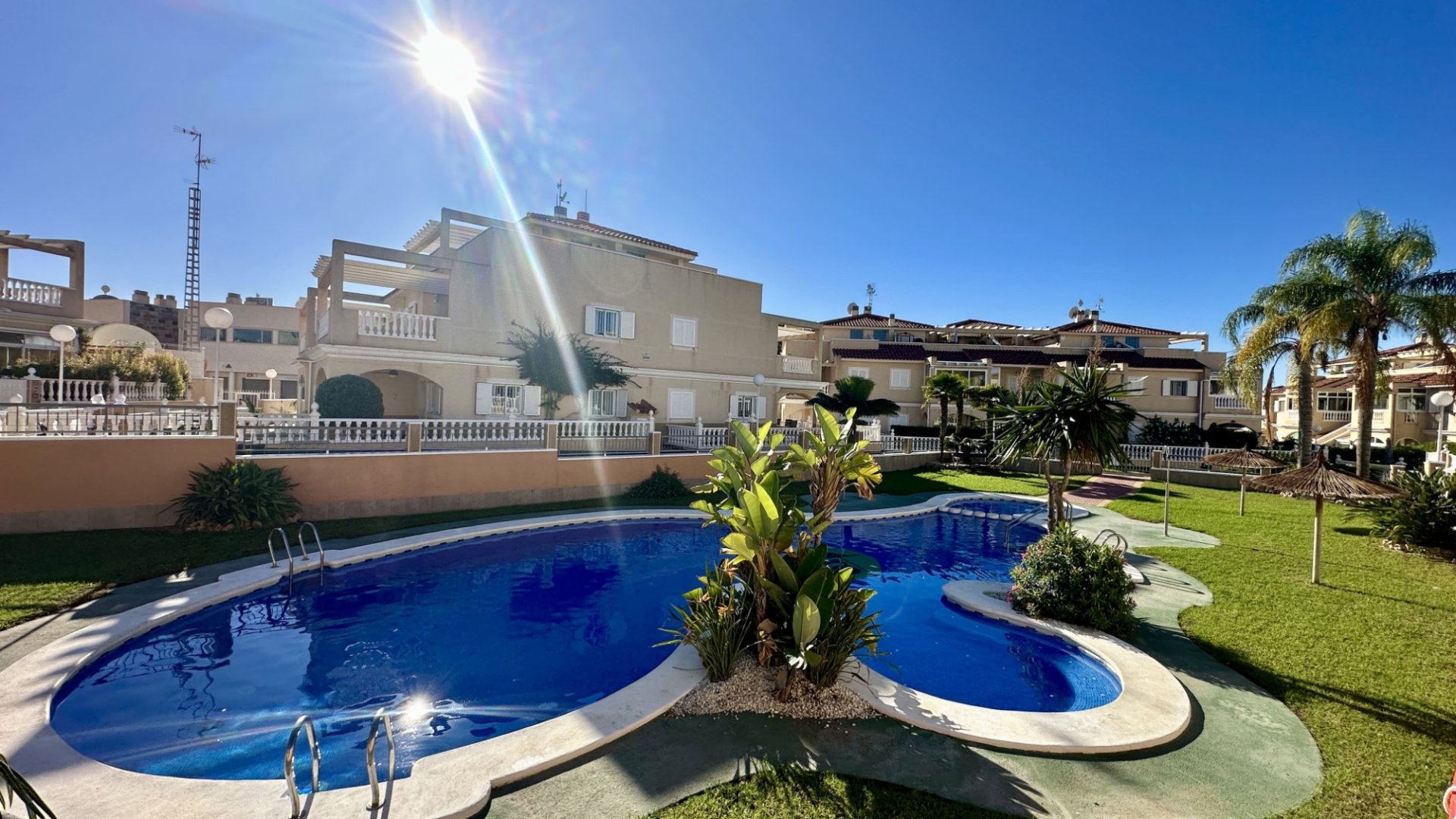 Resale - Apartments -
Orihuela Costa - Zeniamar-Horizonte-La Campana