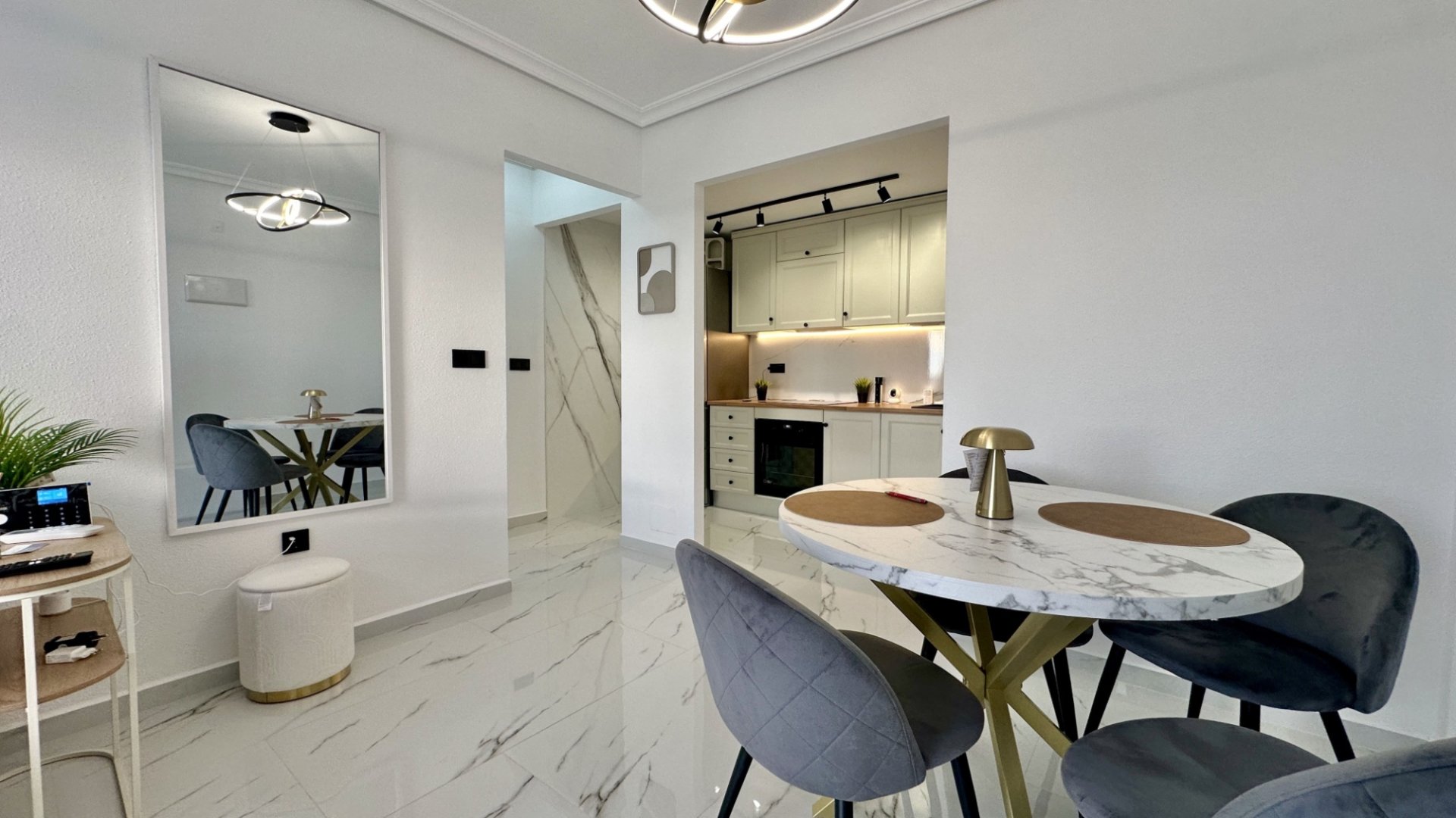 Resale - Apartments -
Orihuela Costa - Zeniamar