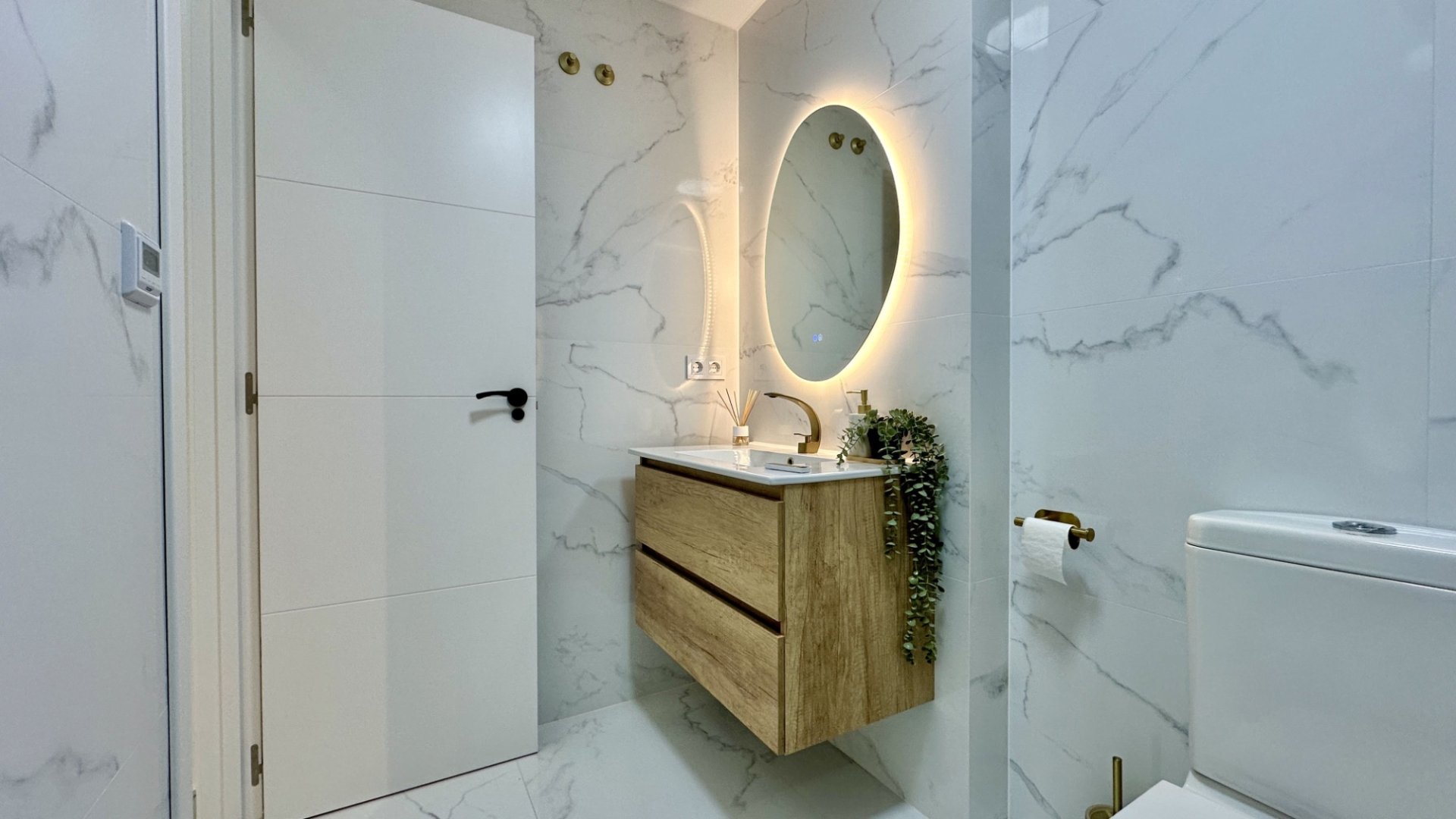 Resale - Apartments -
Orihuela Costa - Zeniamar