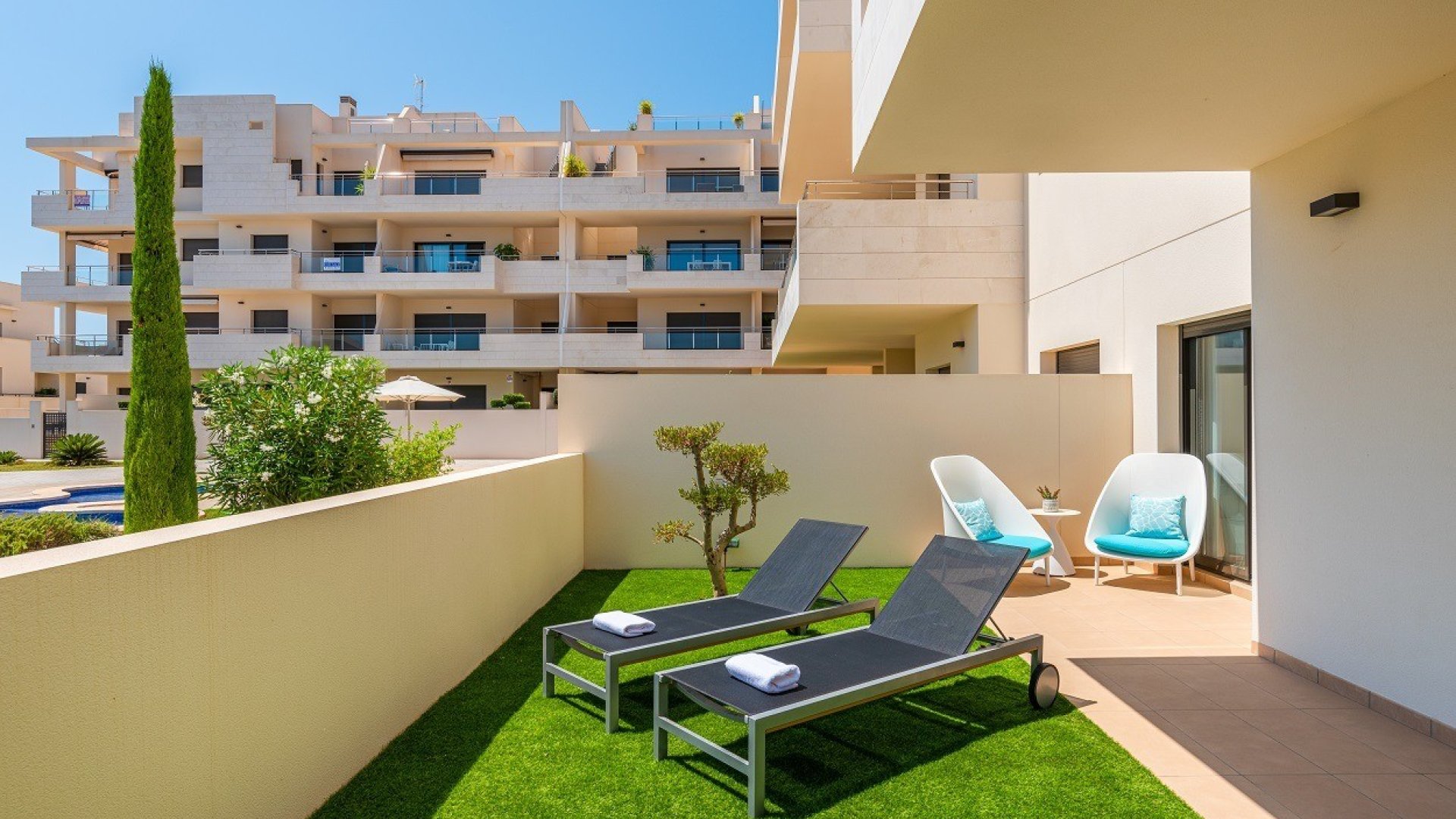 Resale - Apartments -
Orihuela Costa