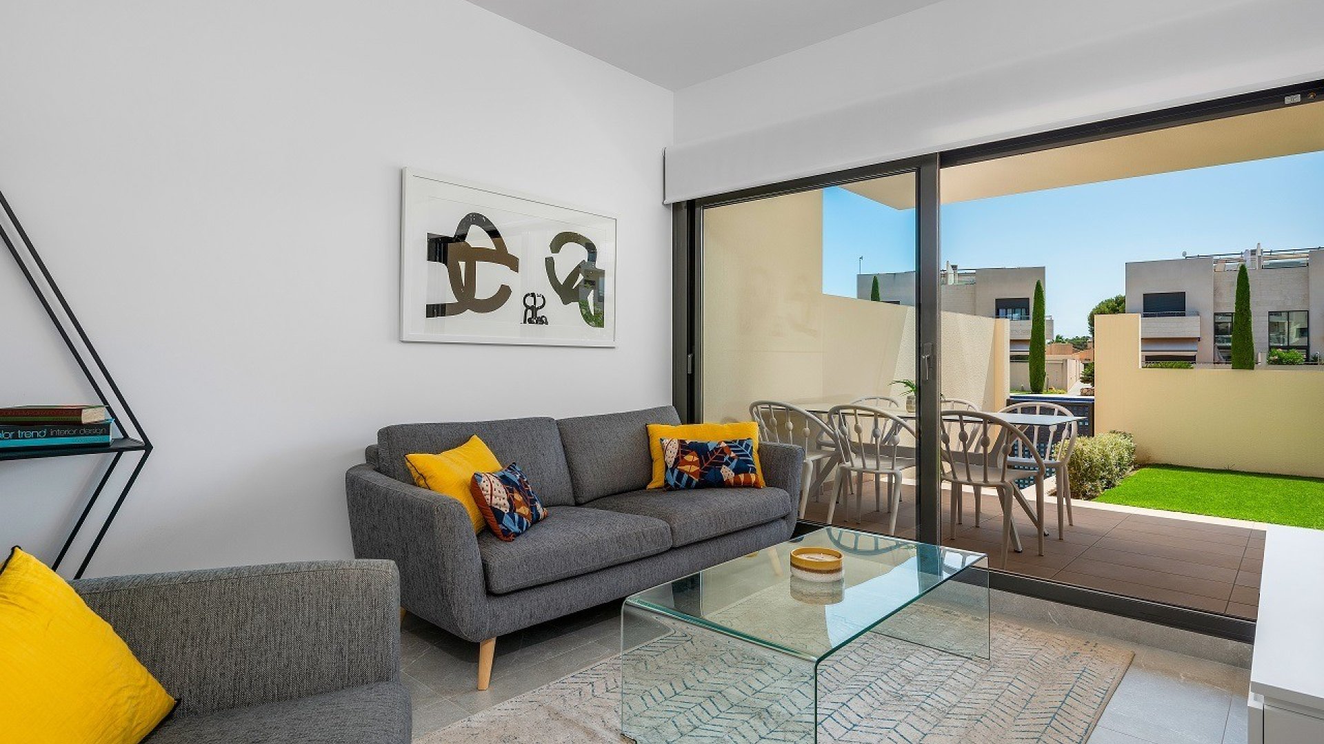 Resale - Apartments -
Orihuela Costa