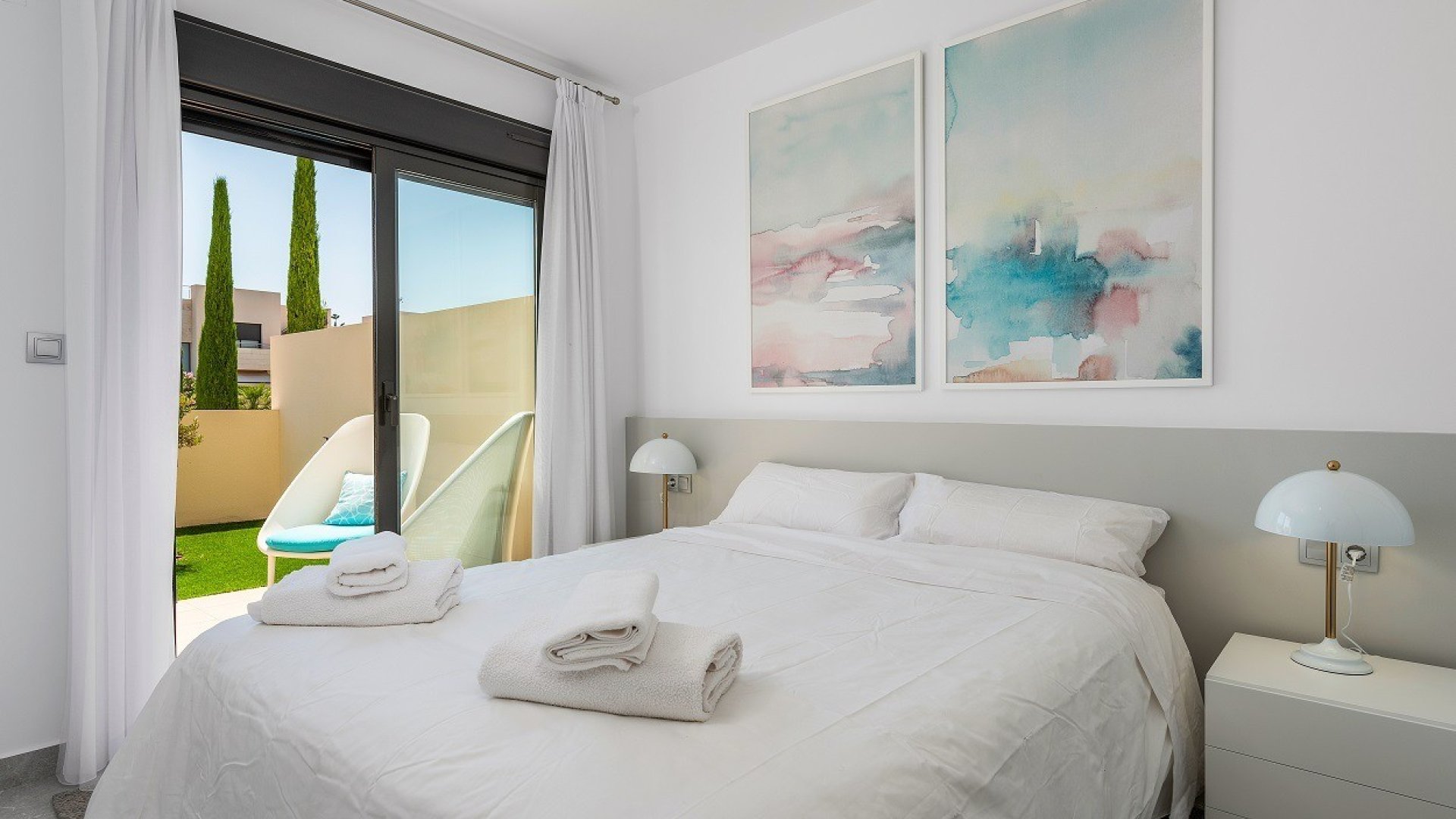 Resale - Apartments -
Orihuela Costa