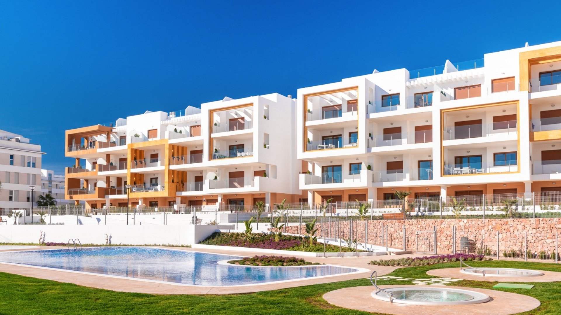 Resale - Apartments -
Orihuela Costa