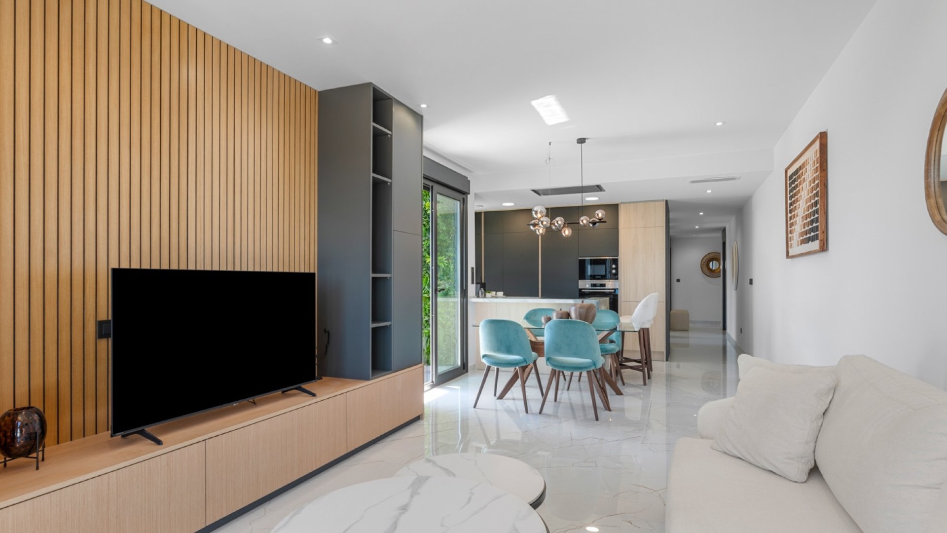 Resale - Apartments -
Orihuela Costa