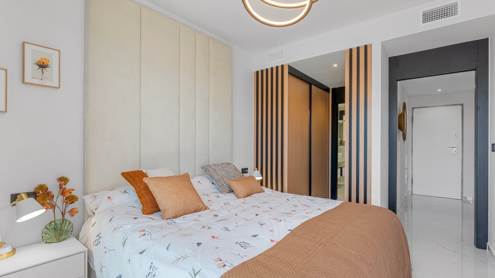 Resale - Apartments -
Orihuela Costa