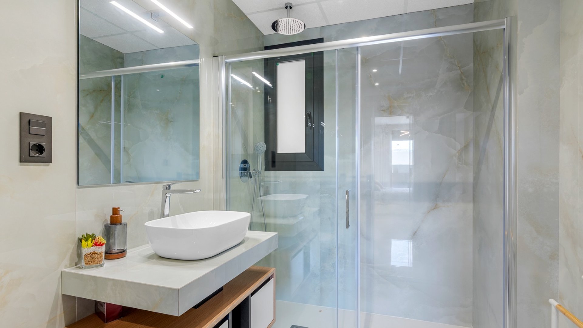 Resale - Apartments -
Orihuela Costa