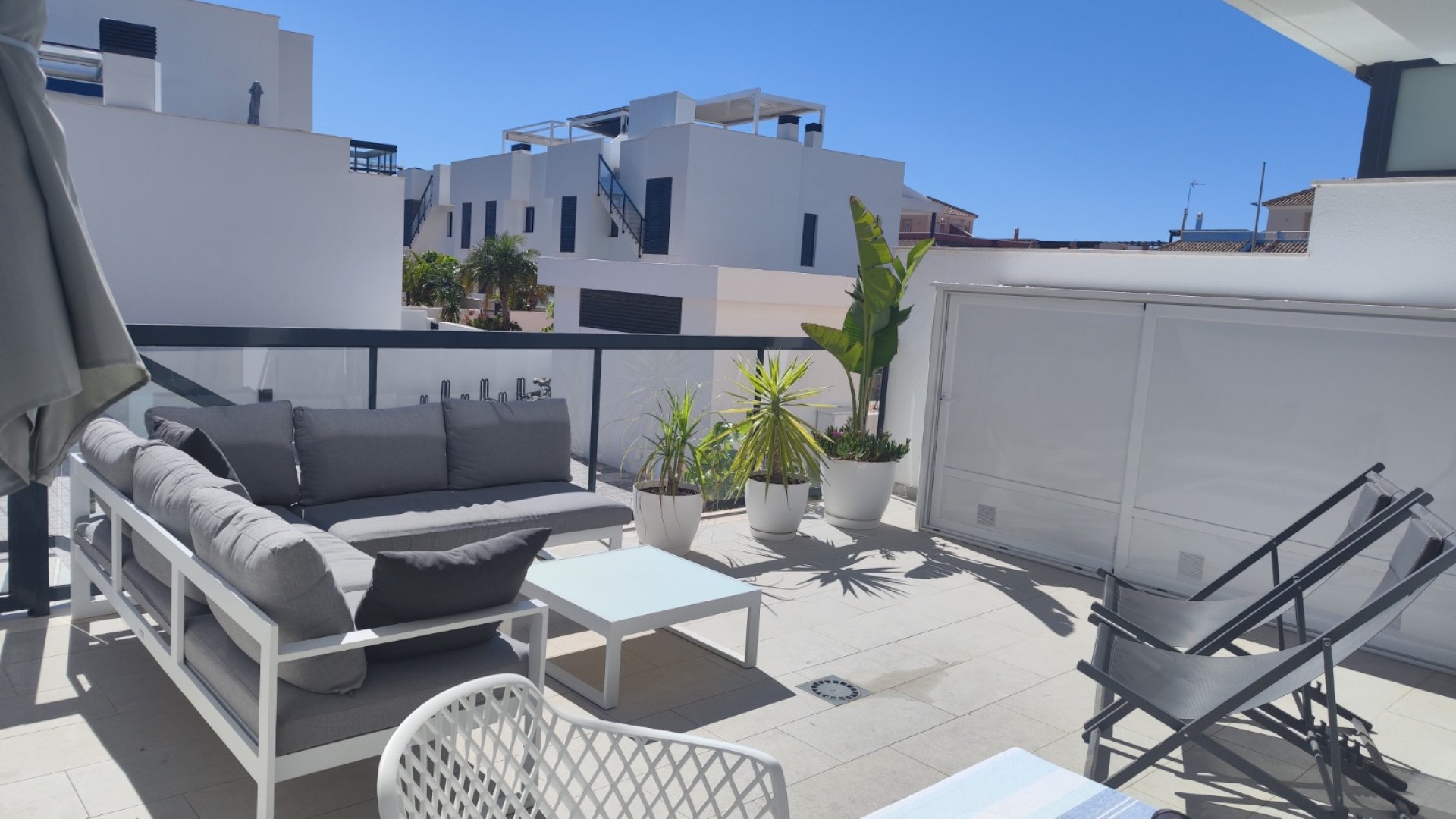 Resale - Apartments -
Pilar de la Horadada - El Mojón