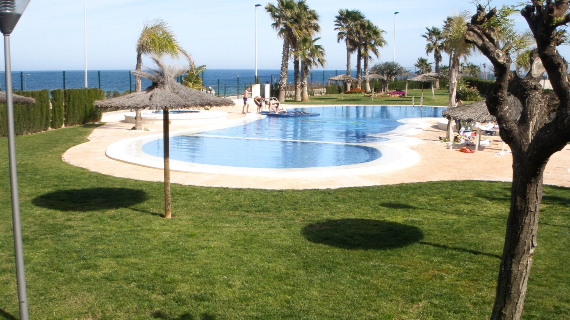 Resale - Apartments -
Pilar de la Horadada - Mil Palmeras