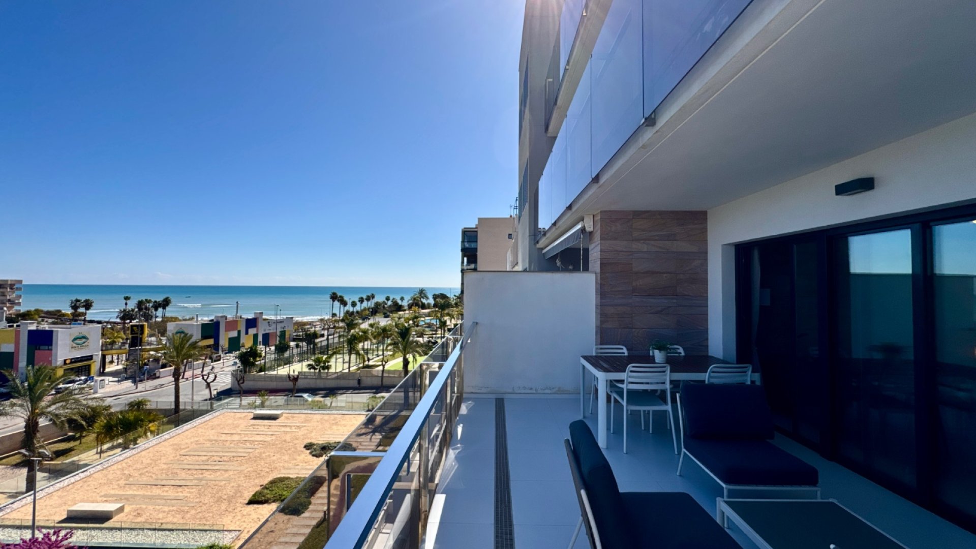 Resale - Apartments -
Pilar de la Horadada - Mil Palmeras