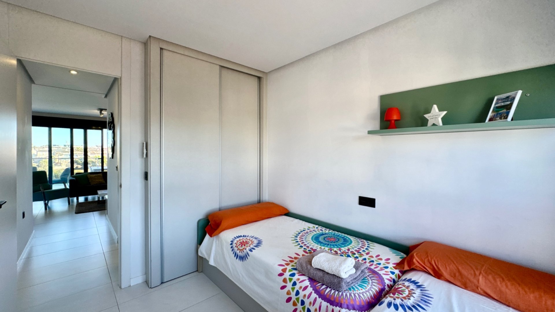 Resale - Apartments -
Pilar de la Horadada - Mil Palmeras