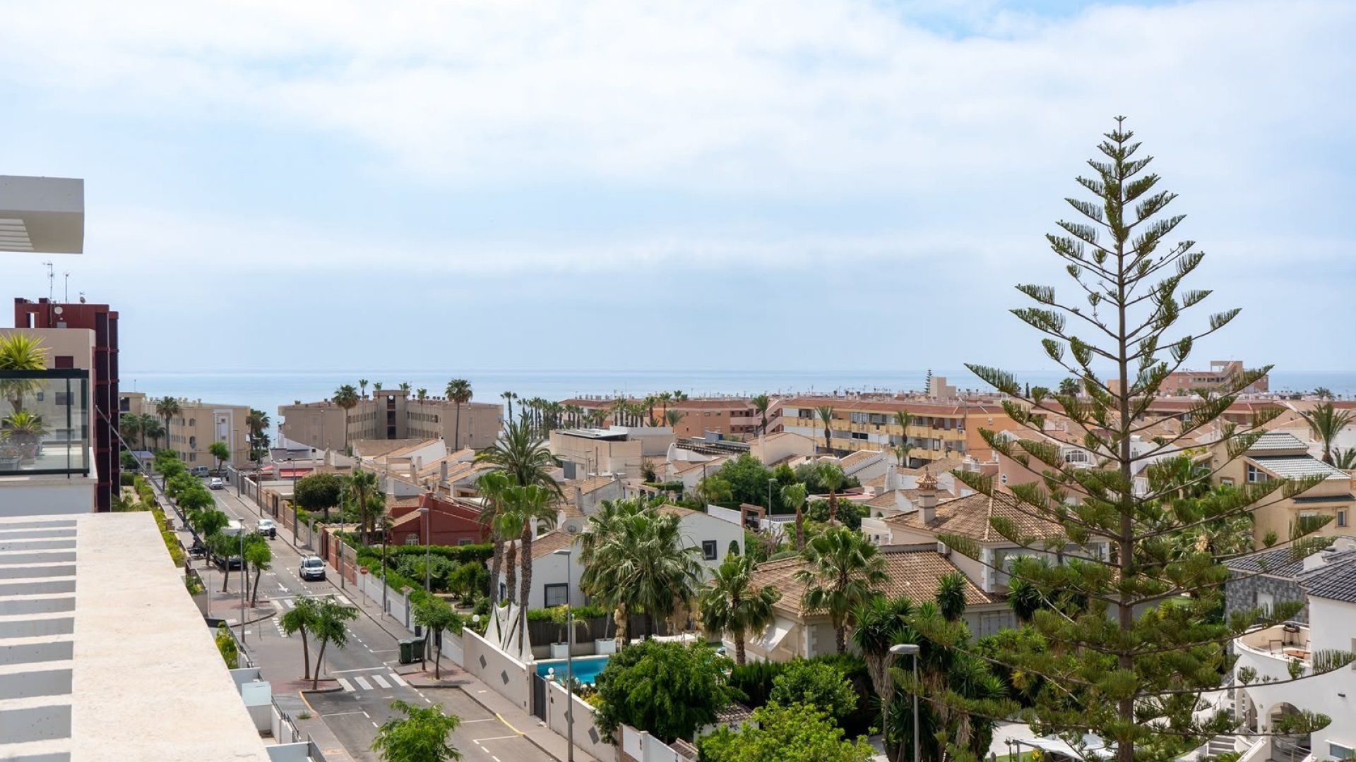 Resale - Apartments -
Pilar de la Horadada - Mil Palmeras