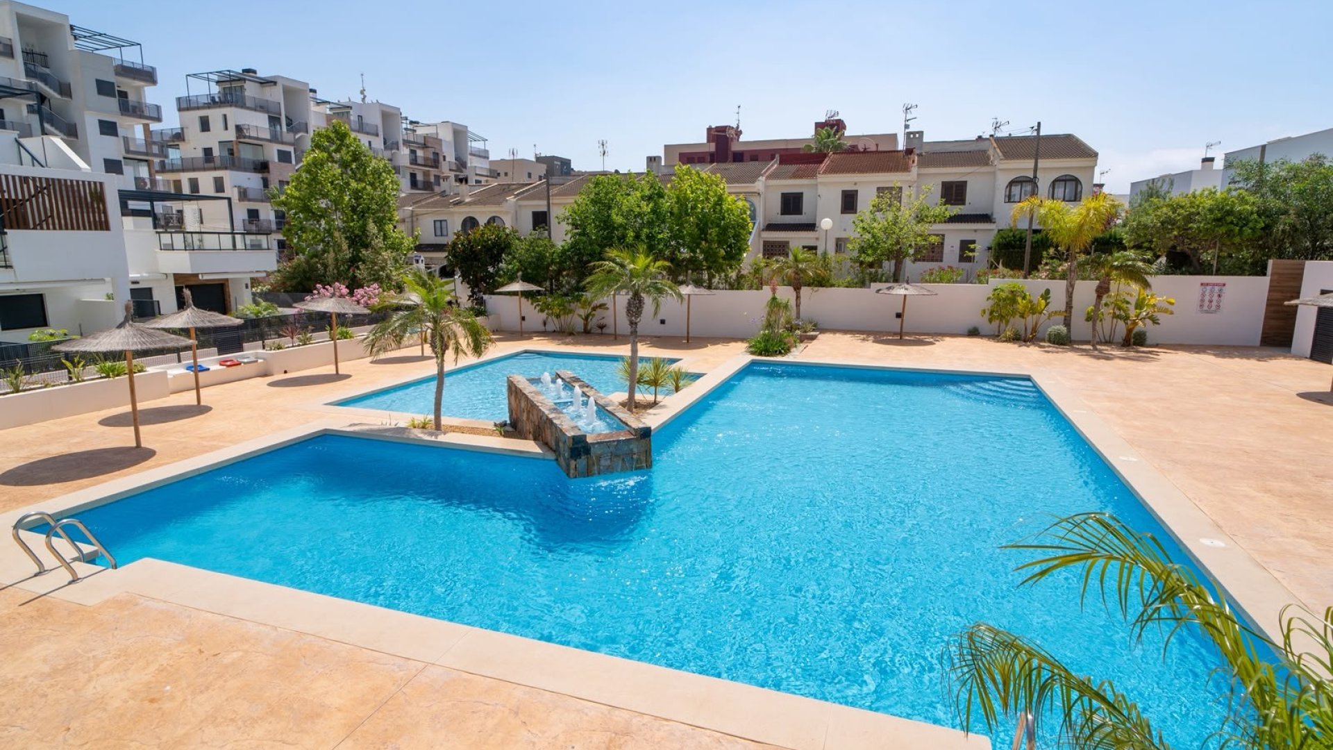 Resale - Apartments -
Pilar de la Horadada - Mil Palmeras