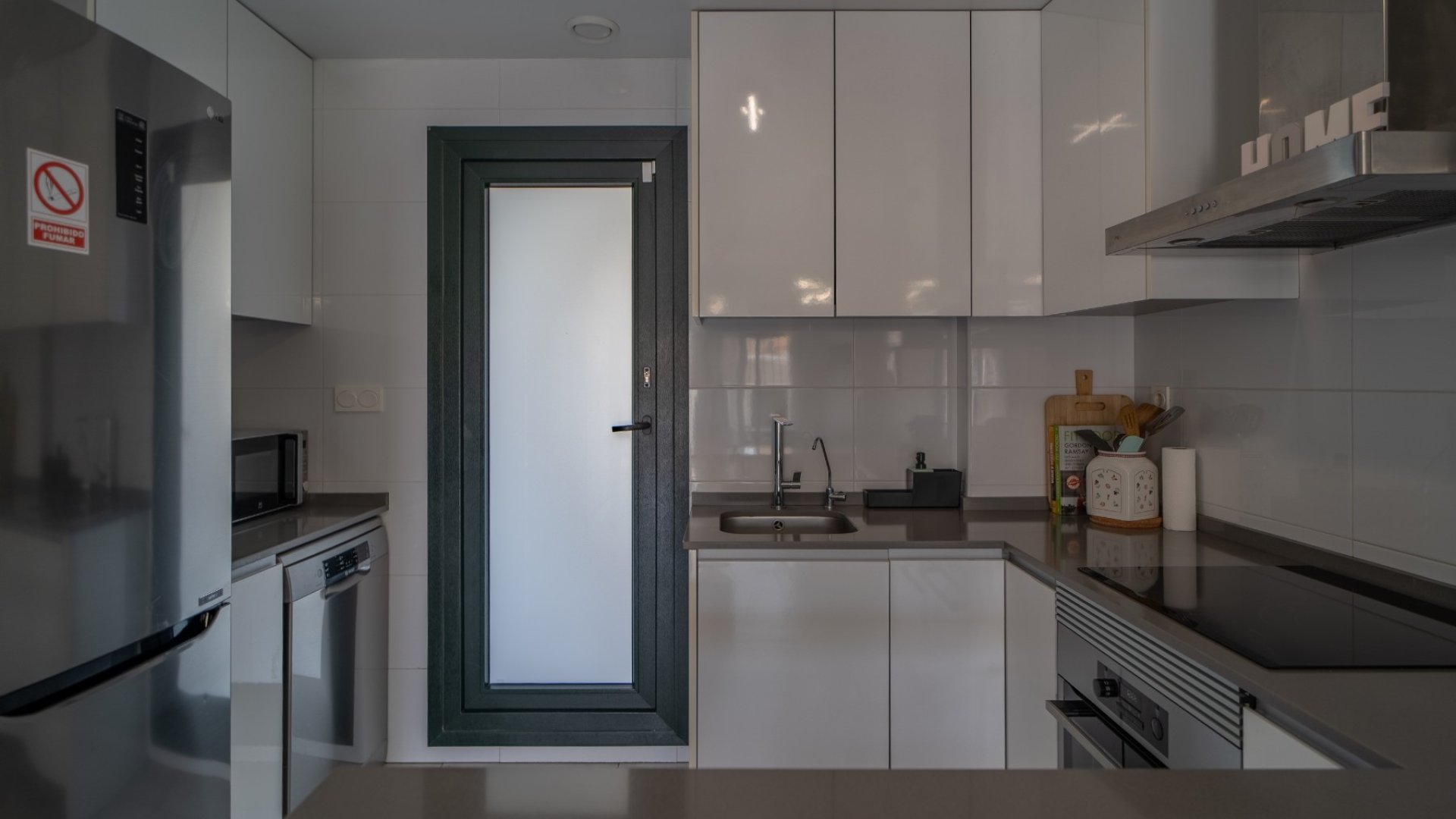 Resale - Apartments -
Pilar de la Horadada - Mil Palmeras