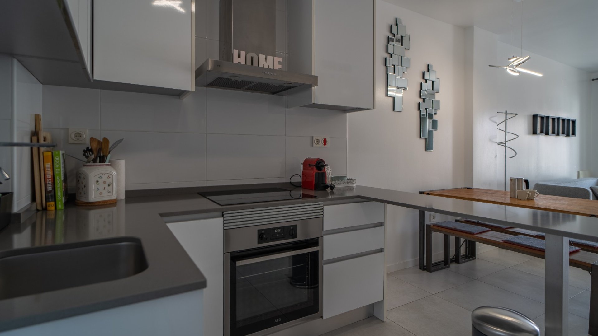 Resale - Apartments -
Pilar de la Horadada - Mil Palmeras