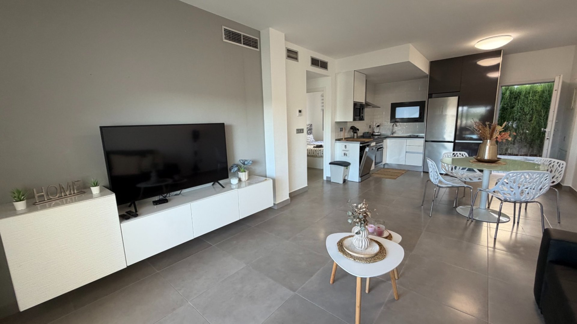 Resale - Apartments -
Pilar de la Horadada