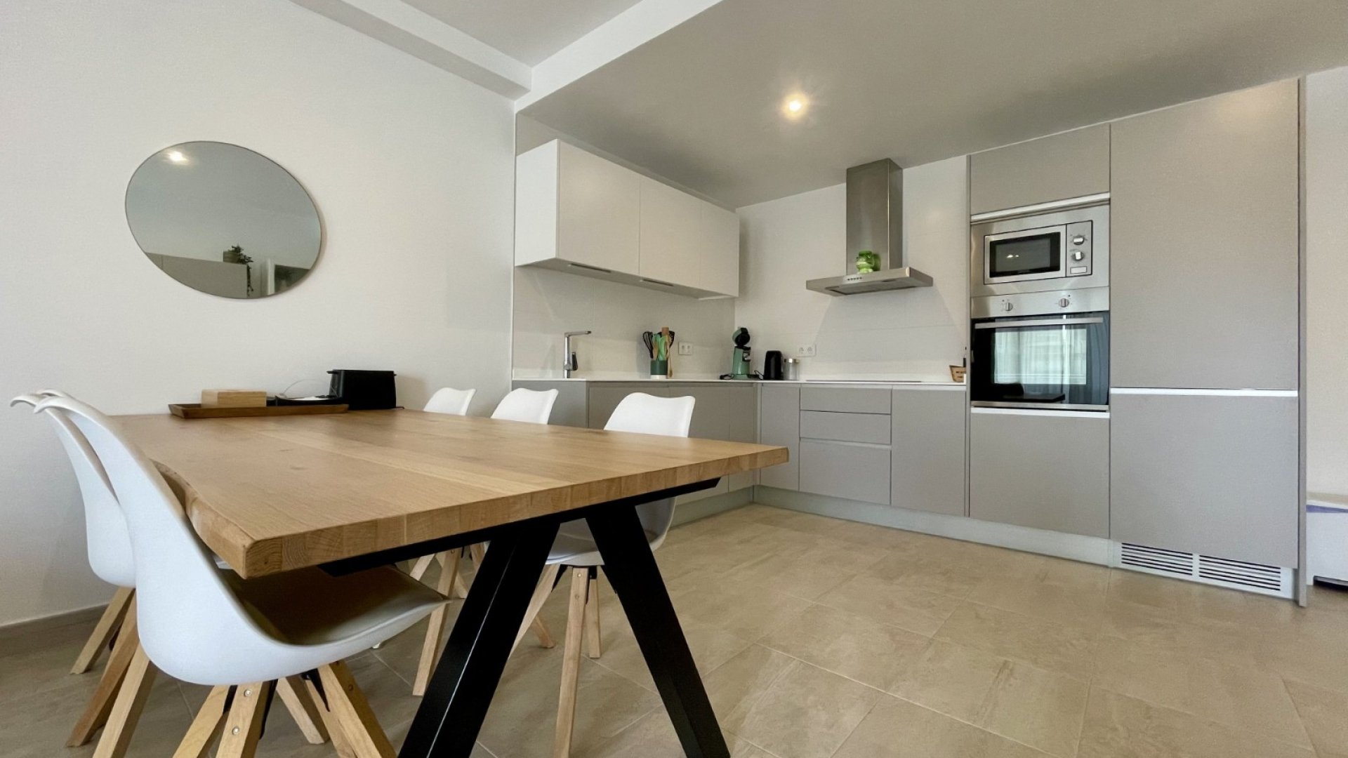 Resale - Apartments -
Pilar de la Horadada