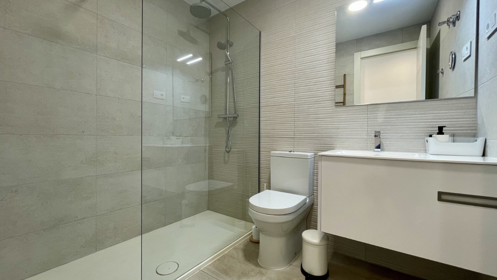 Resale - Apartments -
Pilar de la Horadada