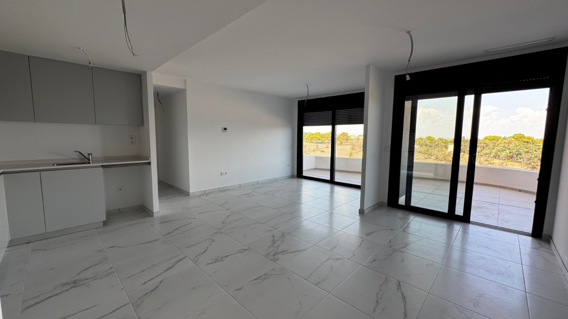 Resale - Apartments -
Punta Prima