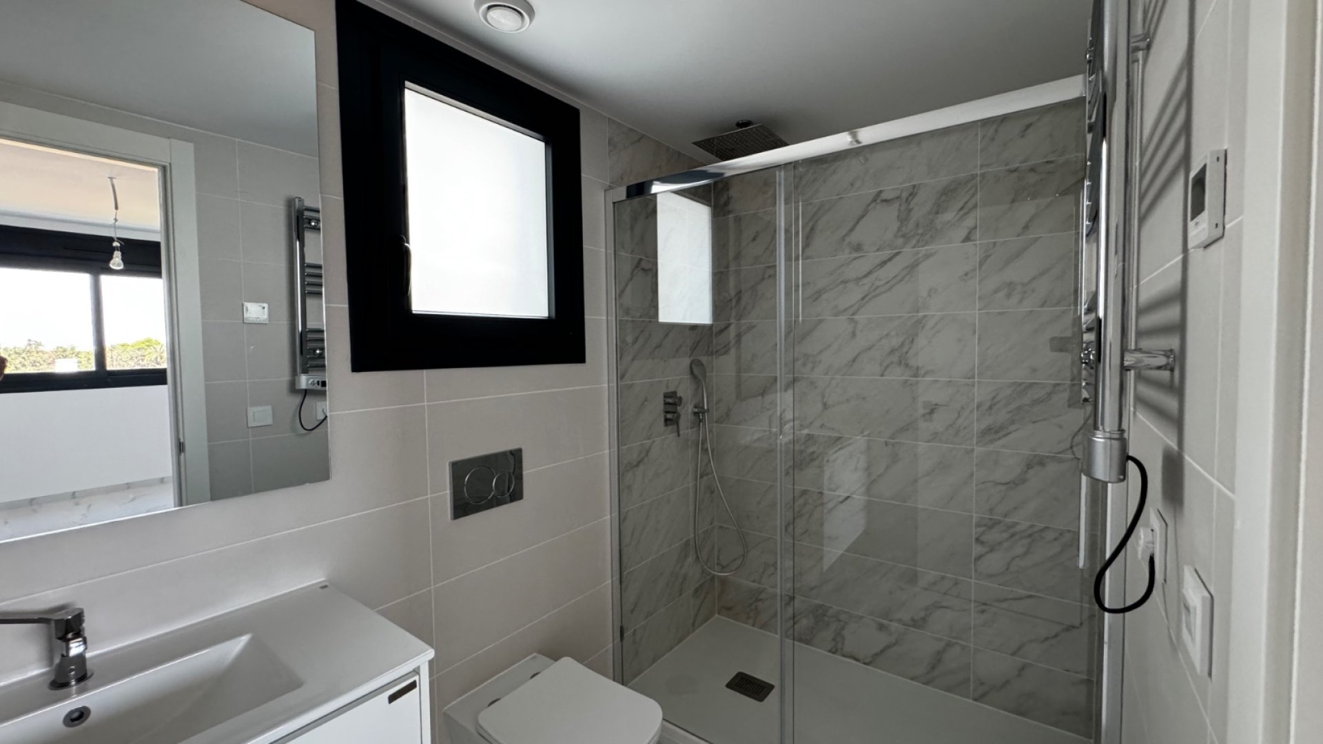 Resale - Apartments -
Punta Prima