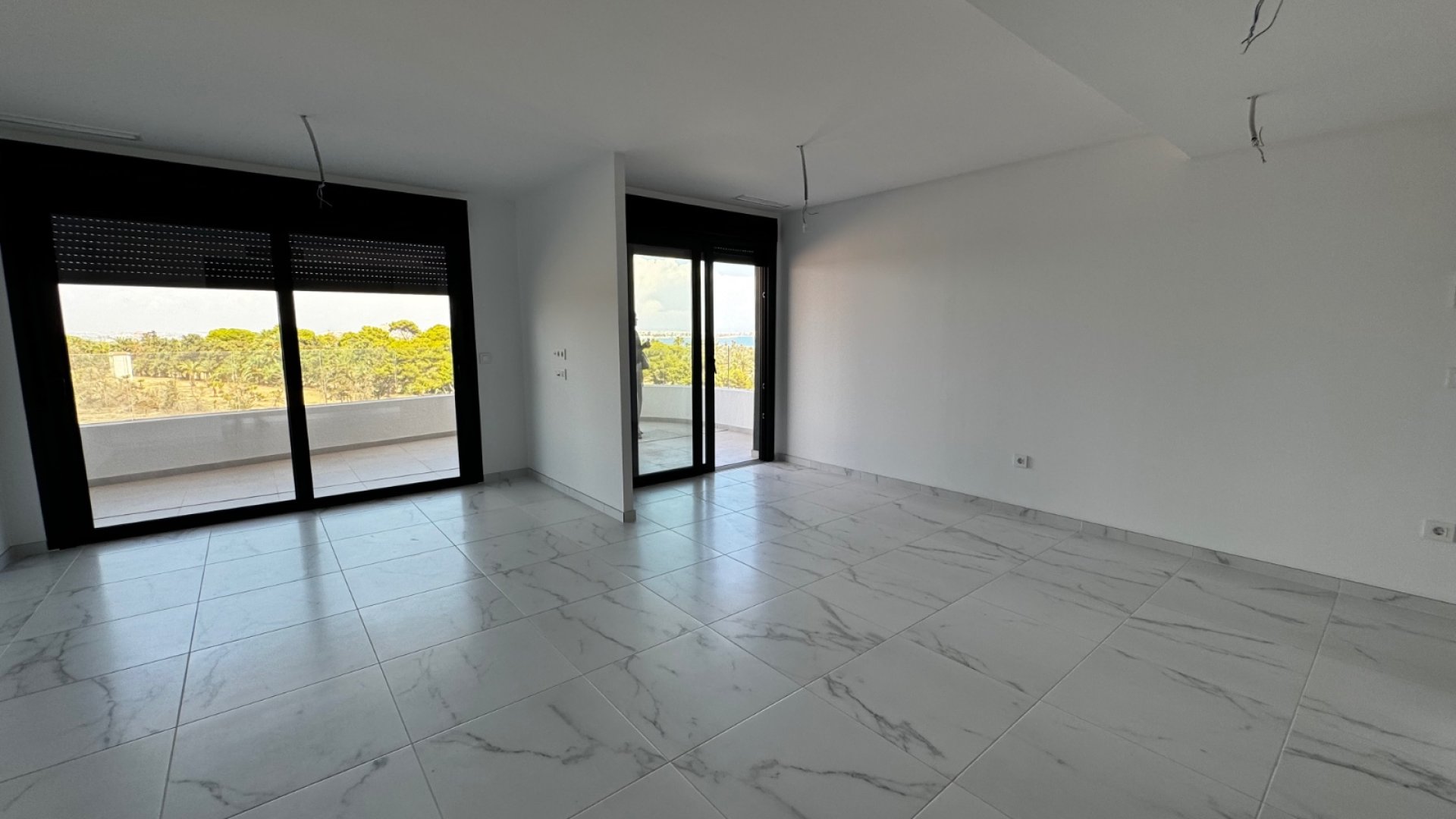 Resale - Apartments -
Punta Prima