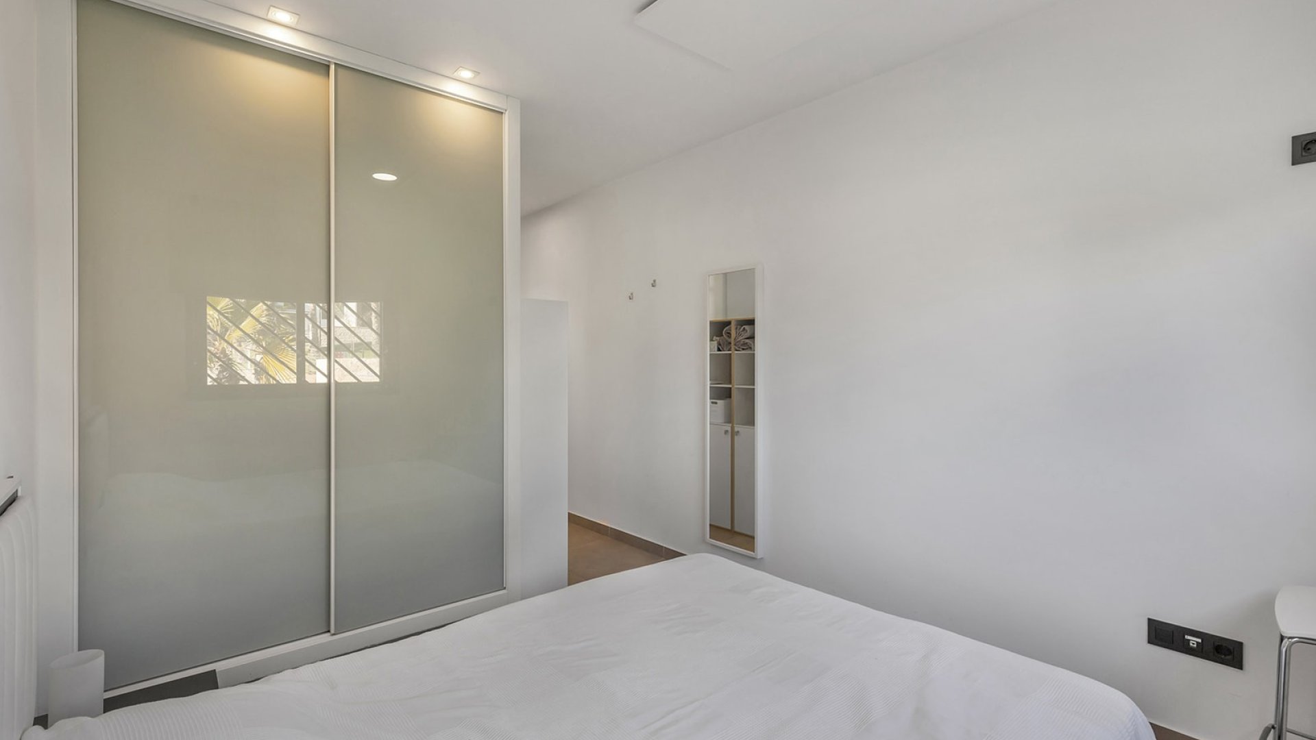 Resale - Apartments -
Punta Prima