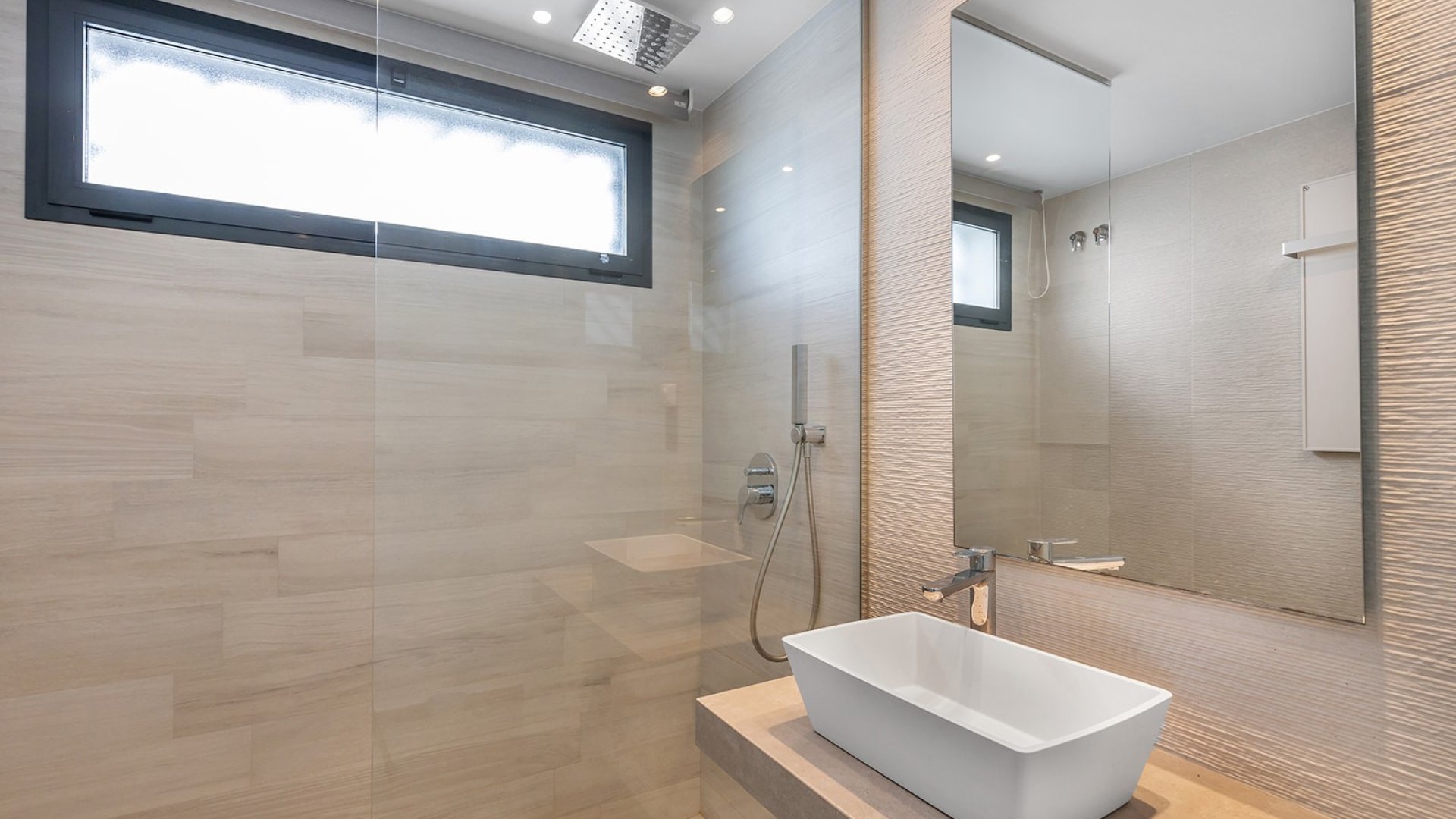 Resale - Apartments -
Punta Prima