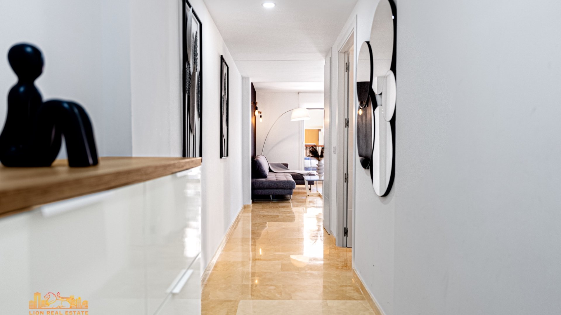 Resale - Apartments -
Punta Prima