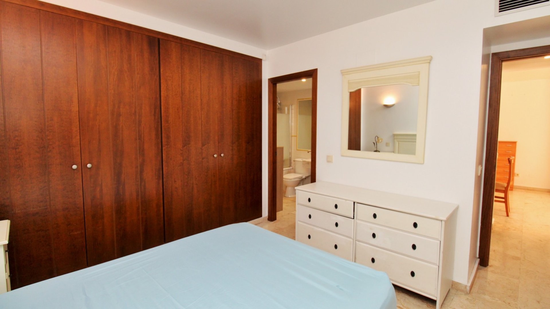 Resale - Apartments -
Punta Prima