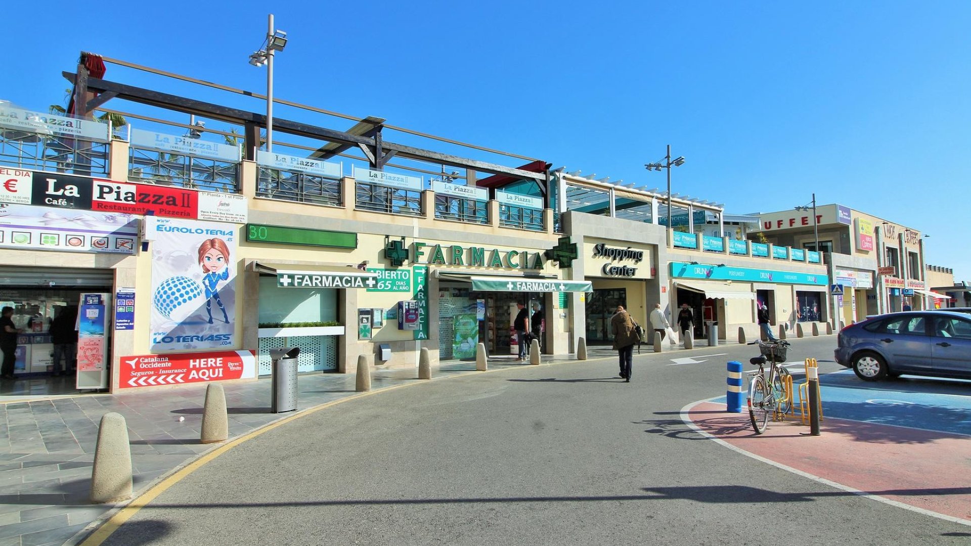 Resale - Apartments -
Punta Prima