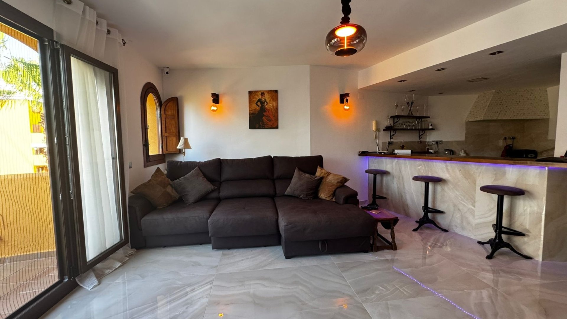 Resale - Apartments -
Punta Prima