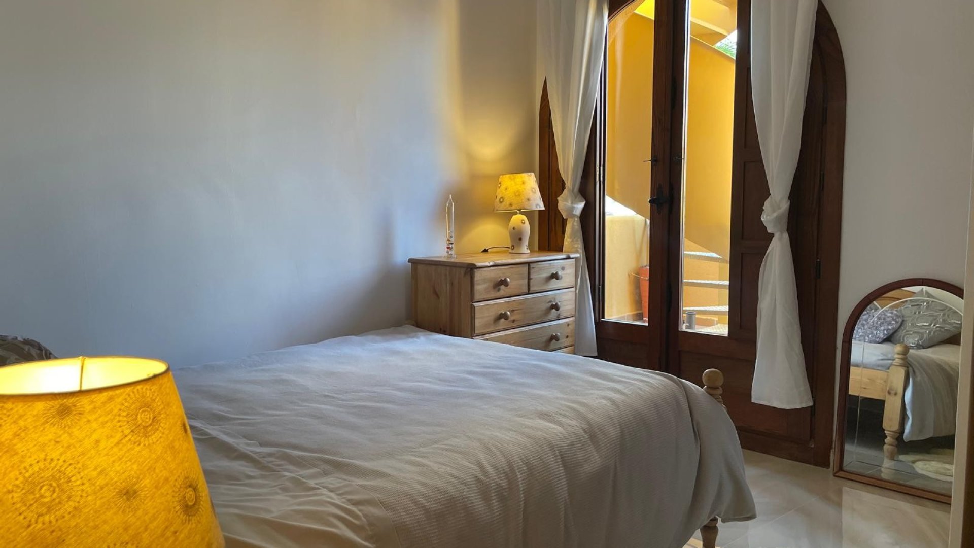 Resale - Apartments -
Punta Prima