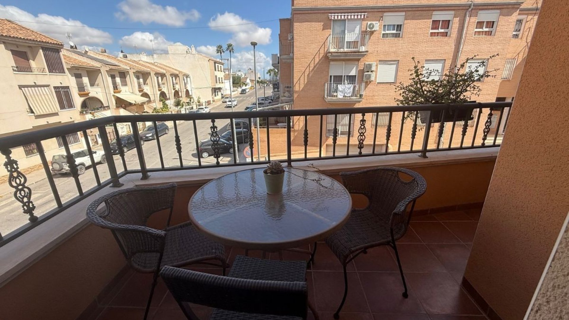 Resale - Apartments -
San Miguel de Salinas