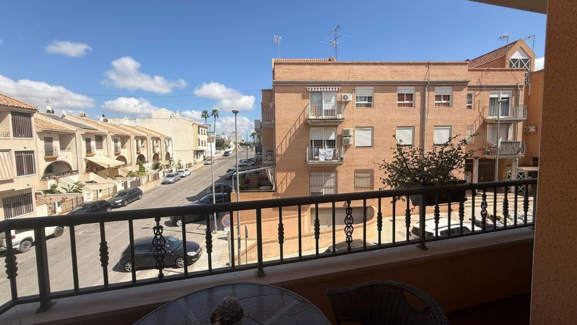 Resale - Apartments -
San Miguel de Salinas