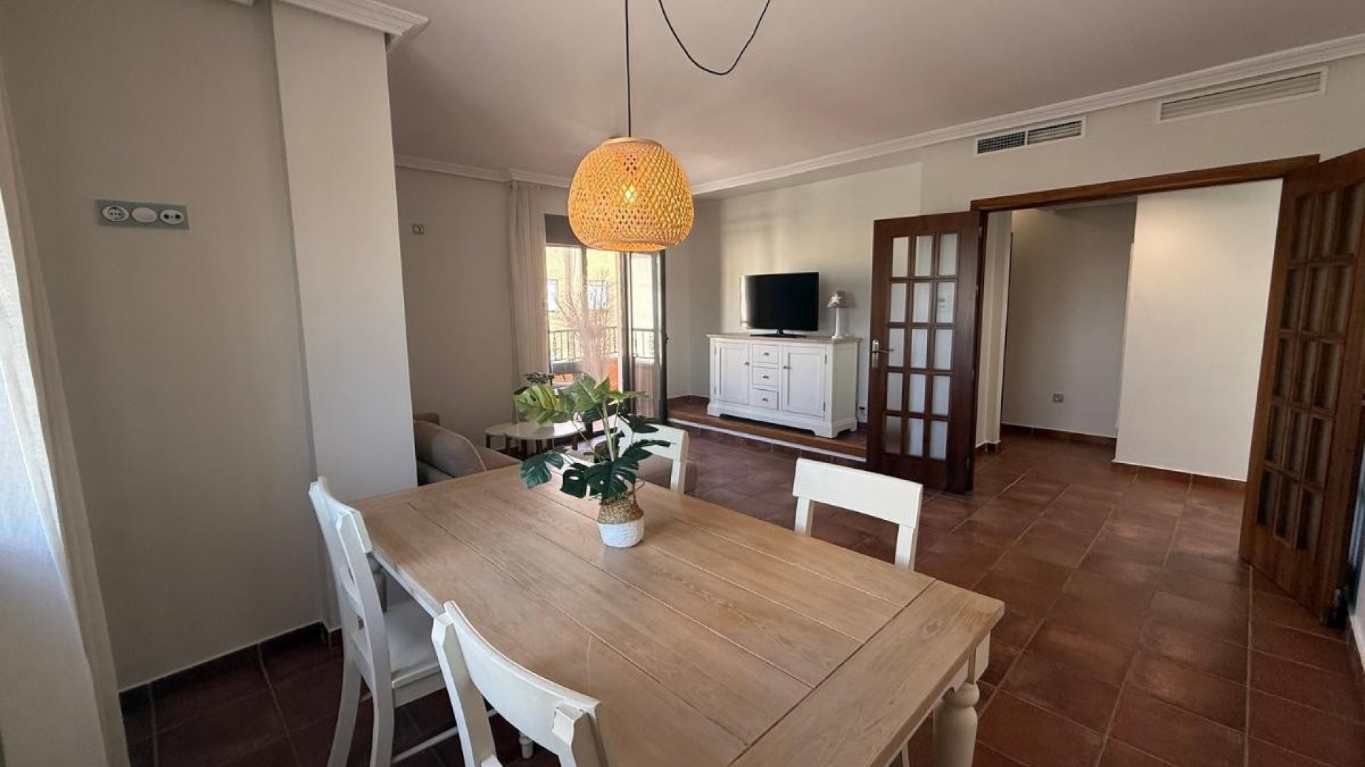 Resale - Apartments -
San Miguel de Salinas