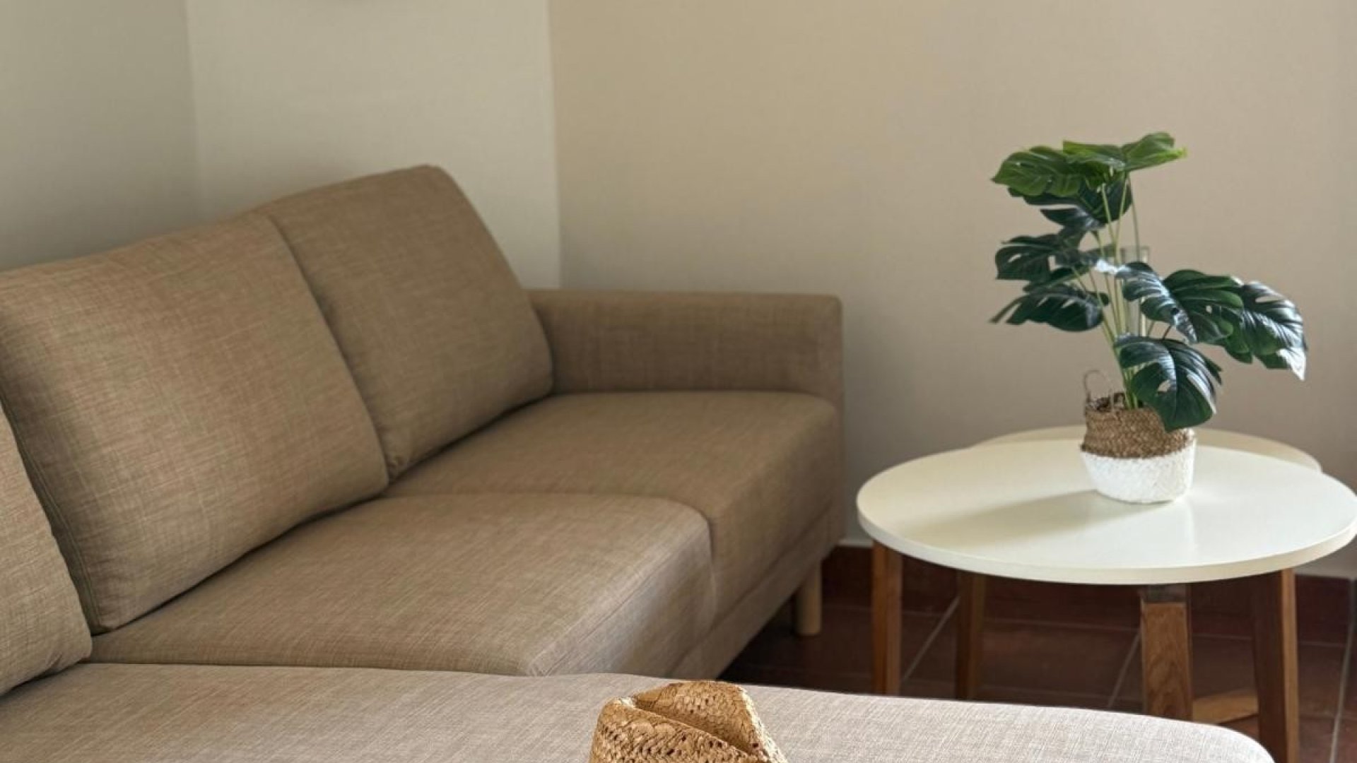 Resale - Apartments -
San Miguel de Salinas