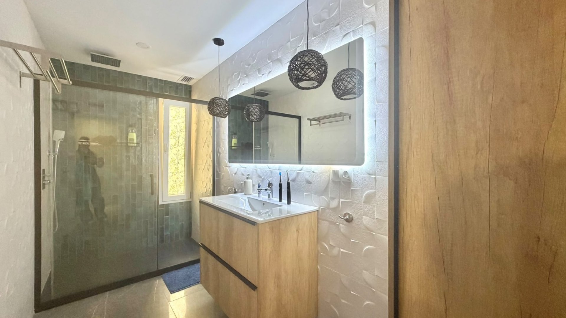 Resale - Apartments -
Santa Pola - Gran Playa