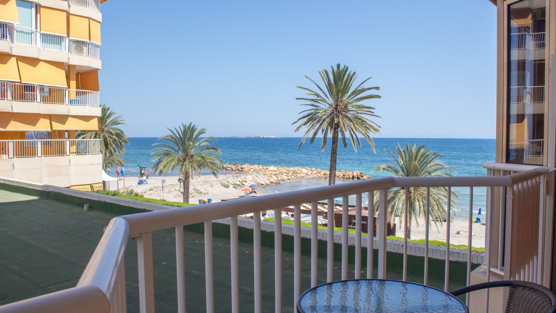 Resale - Apartments -
Santa Pola - Playa del Este