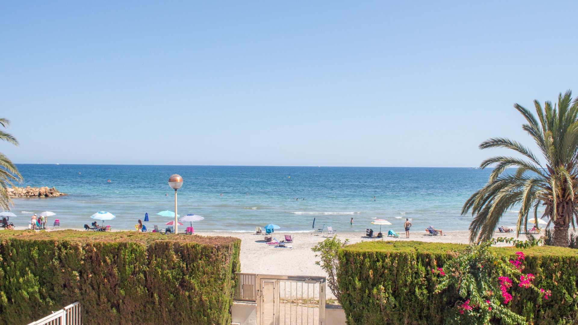 Resale - Apartments -
Santa Pola - Playa del Este