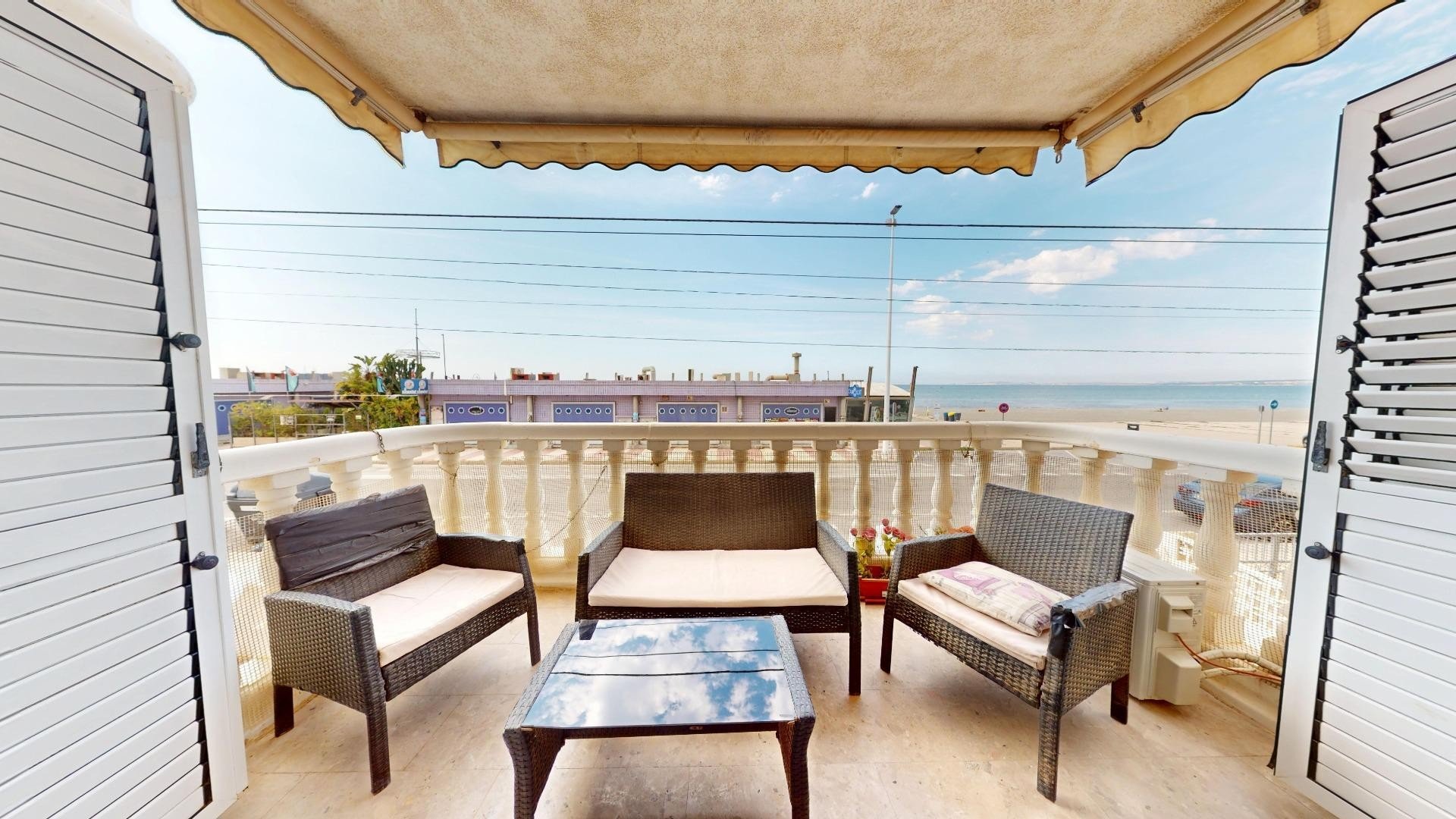 Resale - Apartments -
Santa Pola - Playa Lisa