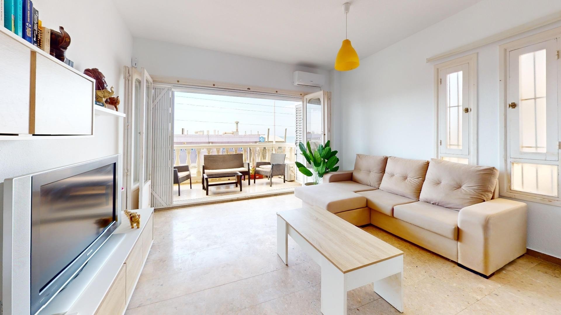 Resale - Apartments -
Santa Pola - Playa Lisa