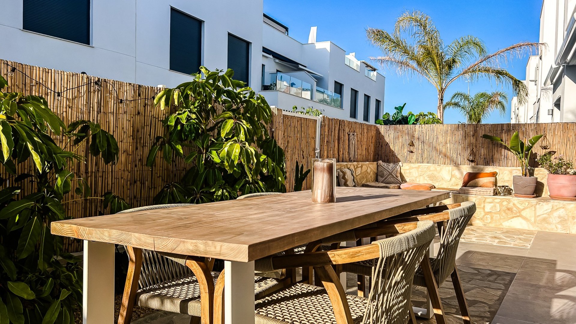 Resale - Apartments -
Santiago de la Ribera - zona san blas