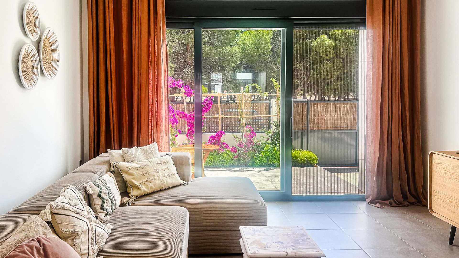 Resale - Apartments -
Santiago de la Ribera - zona san blas
