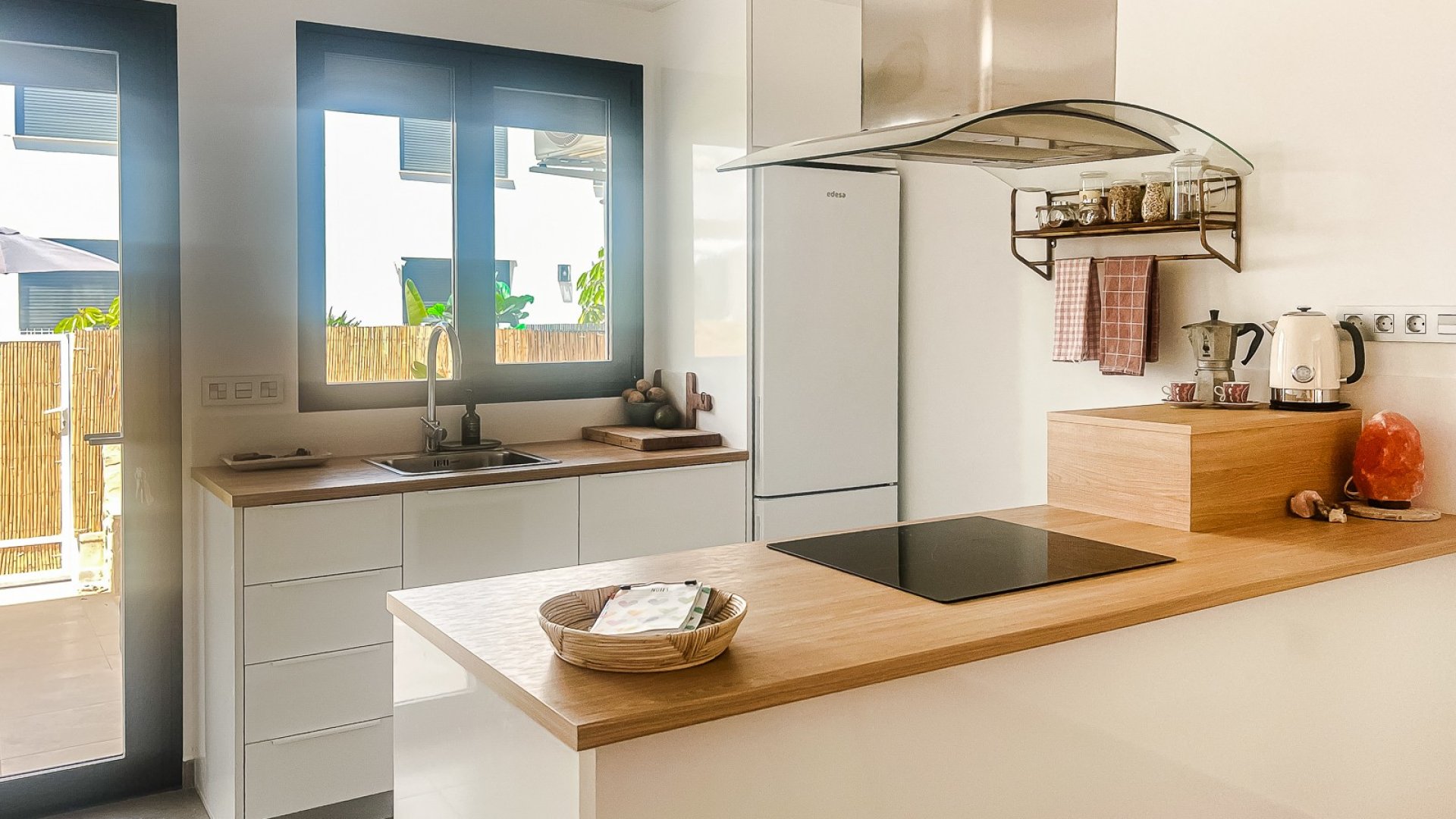 Resale - Apartments -
Santiago de la Ribera - zona san blas